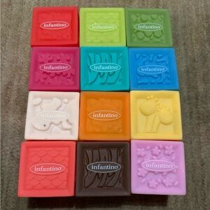 Infantino Colorful Textured Block Set